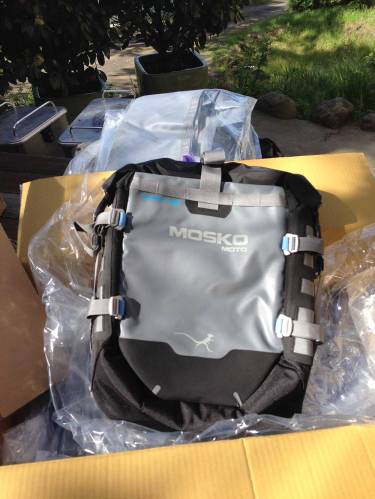Mosko-Moto-Motorcycle-Soft-Bags-Dualsport-Offroad-Luggage-Soft Luggage-Pannier-Duffle-Saddlebag- KTM - BMW 5-02-14-(14)