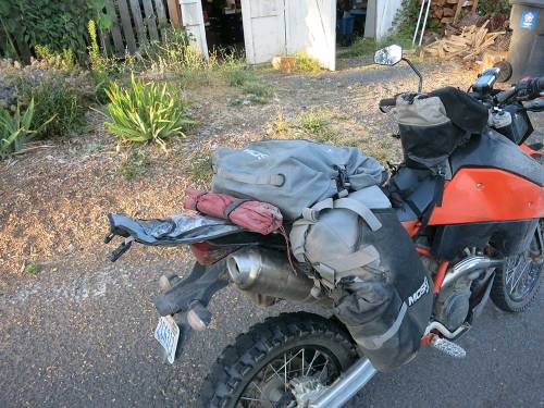 Mosko-Moto-Motorcycle-Soft-Bags-Dualsport-Offroad-Adventure--Soft-Luggage--Pannier-Duffle---KTM---BMW---KLR---Rackless---Reckless---Tank-Bag---Adventure-Jacket---Pants---Jersey-8-26-15-(19)