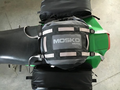 mosko-moto-motorcycle-soft-bags-dualsport-offroad-adventure-soft-luggage-pannier-duffle-ktm-bmw-klr-rackless-reckless-tank-bag-adventure-jacket-pants-jersey-12-19-15 (31)